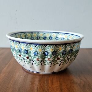 Polish Pottery Bolestawecu Green Daisy Serving Bowl Hand Made